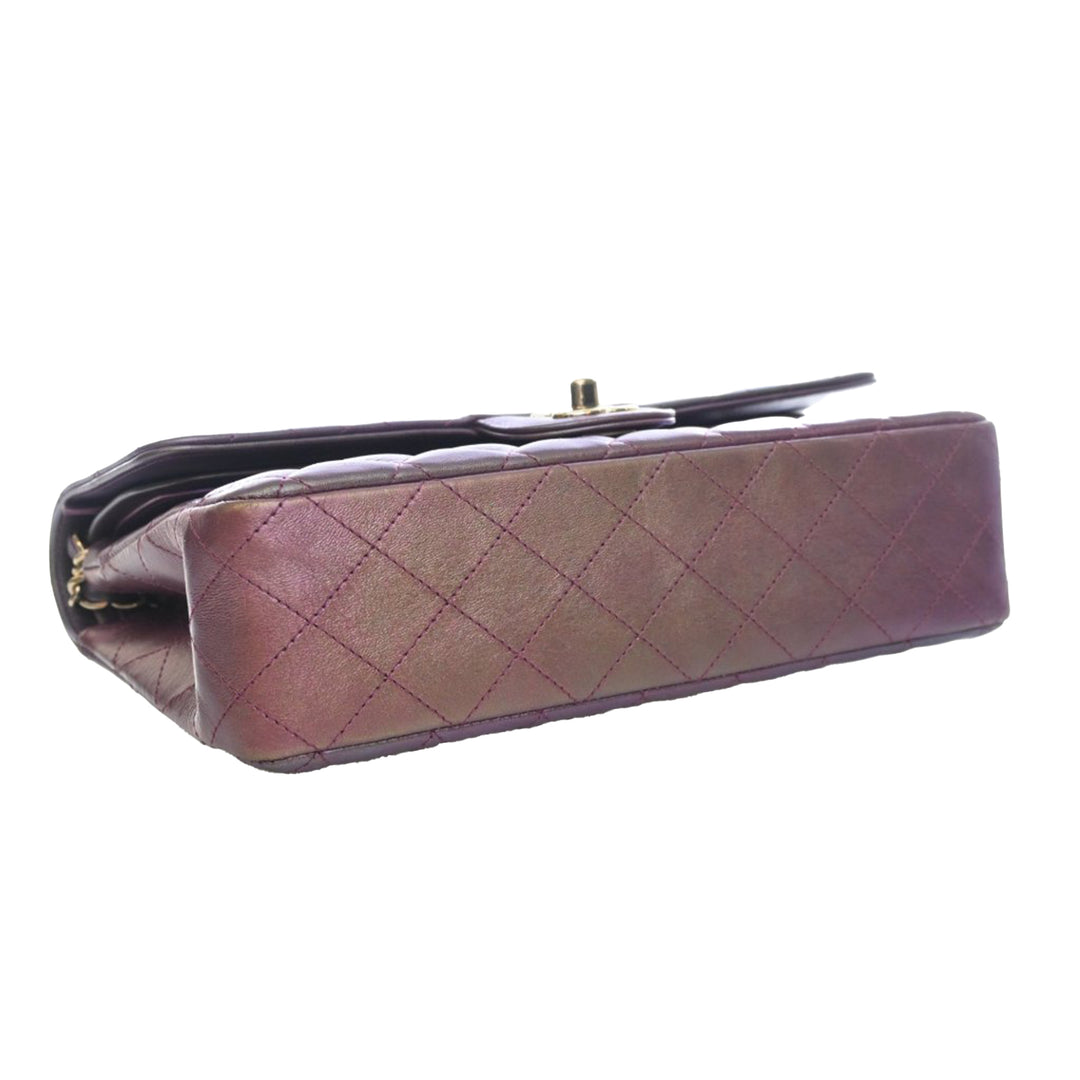 Chanel Medium Classic Iridescent Cuir d’agneau Double rabat