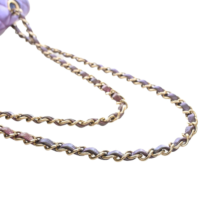 Chanel Medium Classic Iridescent Cuir d’agneau Double rabat