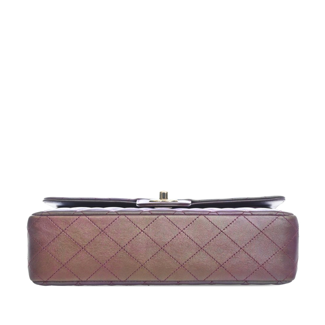 Chanel Medium Classic Iridescent Cuir d’agneau Double rabat