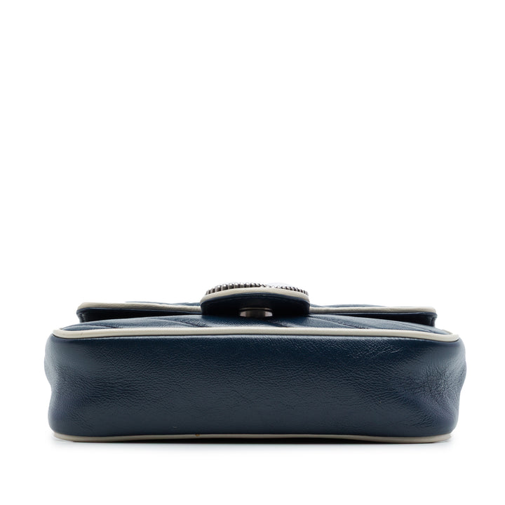 Gucci Super GG Marmont Matelasse Torchon à rabat Sac Mini Cuir
