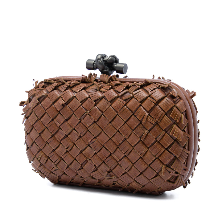 Bottega Veneta Intrecciato Fringe Knot Pochette nappa Marron – vue 2 – GABY PARIS