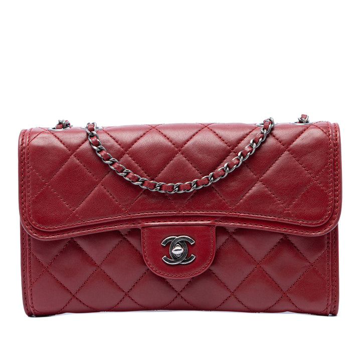 Chanel Small Matelassé Cuir d'agneau Citizen Zip à rabat