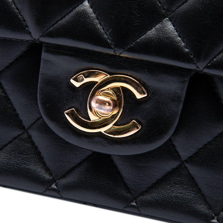 Classic Double rabat Moyen Cuir d'agneau Noir