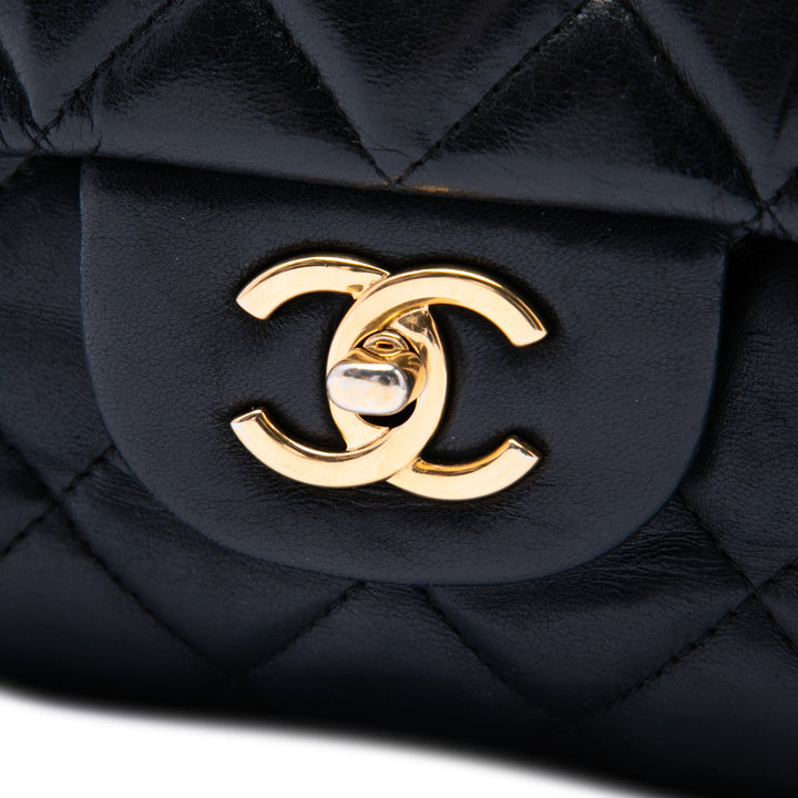 Chanel Maxi Classic Cuir d’agneau Simple rabat