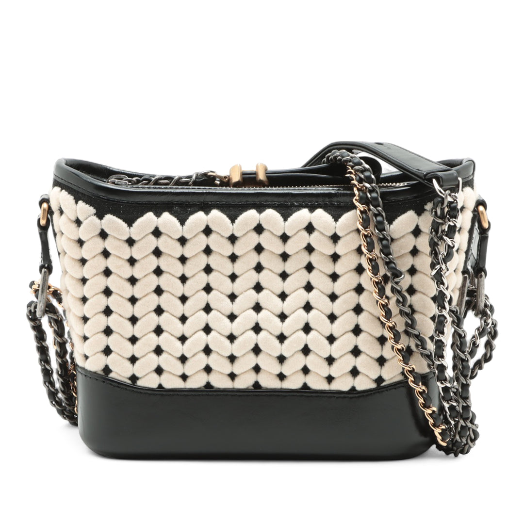Chanel Small Knit and Cuir de veau Gabrielle Hobo Noir