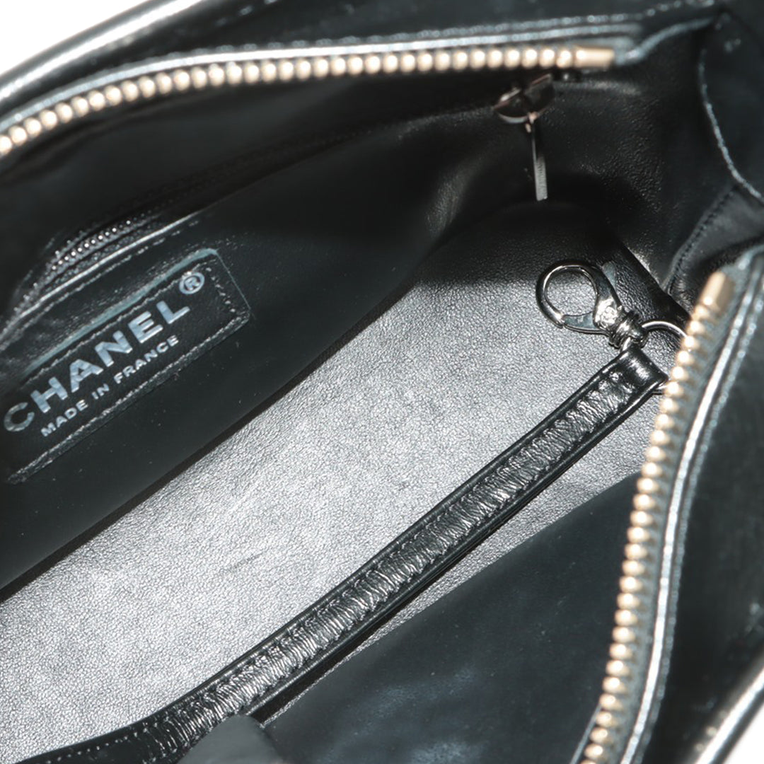 Chanel Small Knit and Cuir de veau Gabrielle Hobo Noir