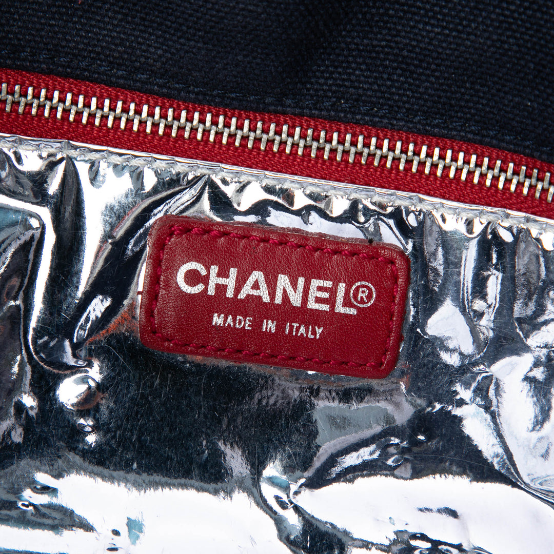 Chanel CC Toile et Chocolate Bar Metallic Cuir d’agneau No 5 à rabat
