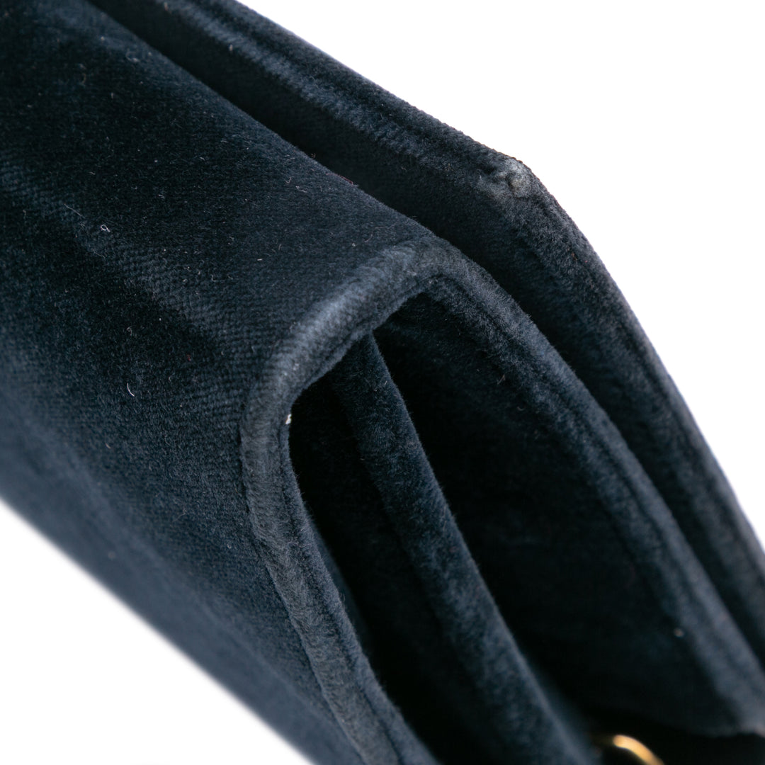 Saint Laurent Daim Monogram Kate Chain Wallet Vert – GABY PARIS Authentique