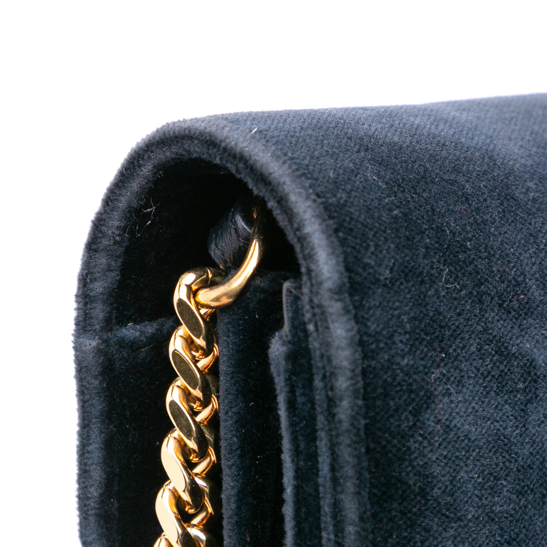 Saint Laurent Daim Monogram Kate Chain Wallet Vert – GABY PARIS Authentique