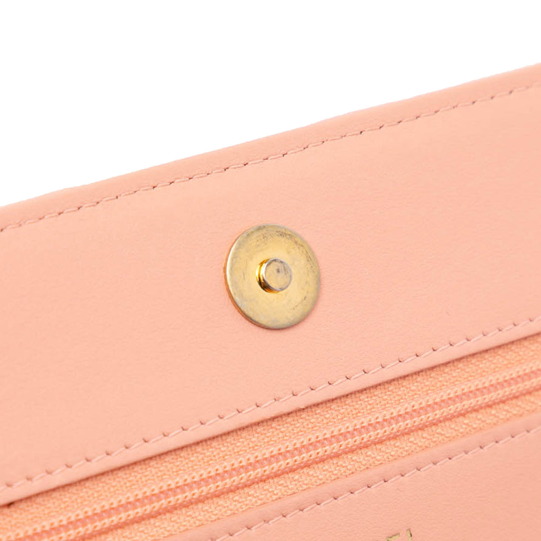 Quilted Caviar Boy Wallet on Chain Pink - Gaby Paris