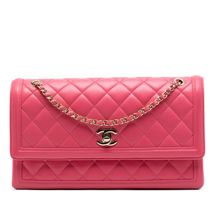 Chanel Medium Matelassé Cuir d’agneau 3 Compartment à rabat