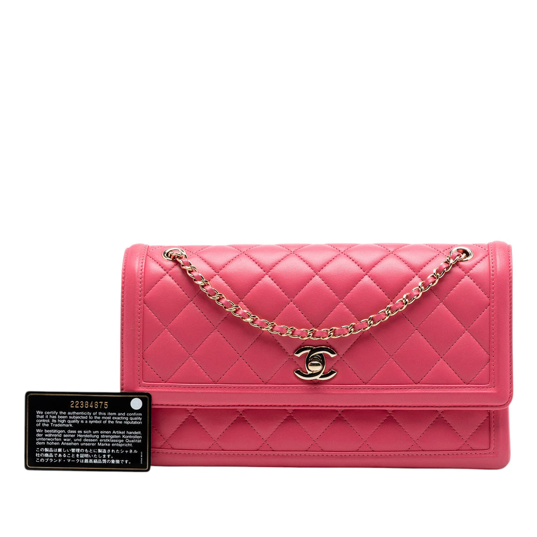 Chanel Medium Matelassé Cuir d’agneau 3 Compartment à rabat