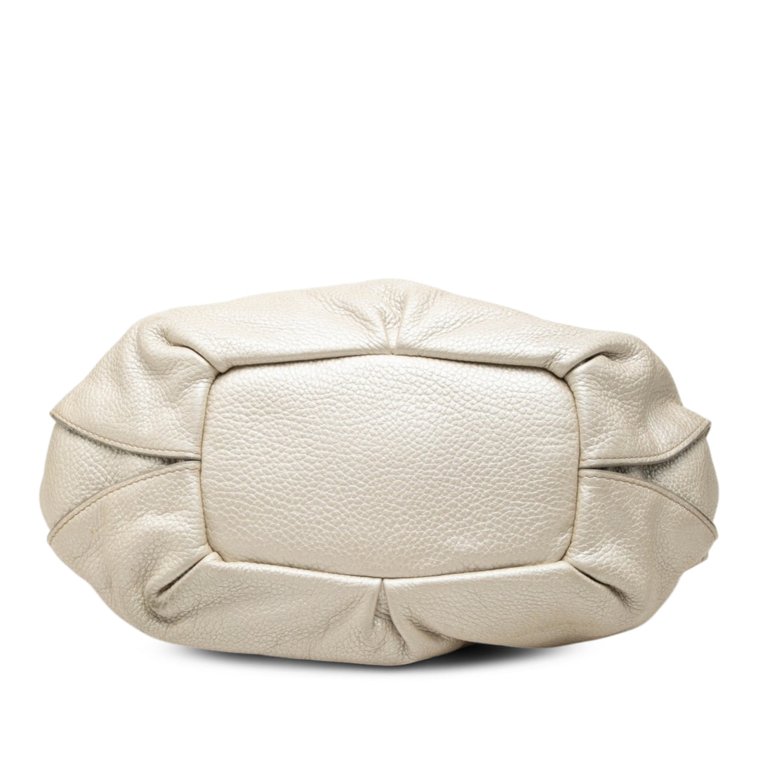 Celine Sac porté épaule Métallisé grainé Bittersweet Hobo Cuir de veau grainé Blanc – vue 3 – GABY PARIS
