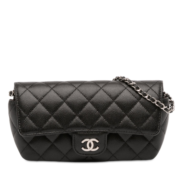 Chanel Matelassé Caviar Sunglasses Étui avec chaîne