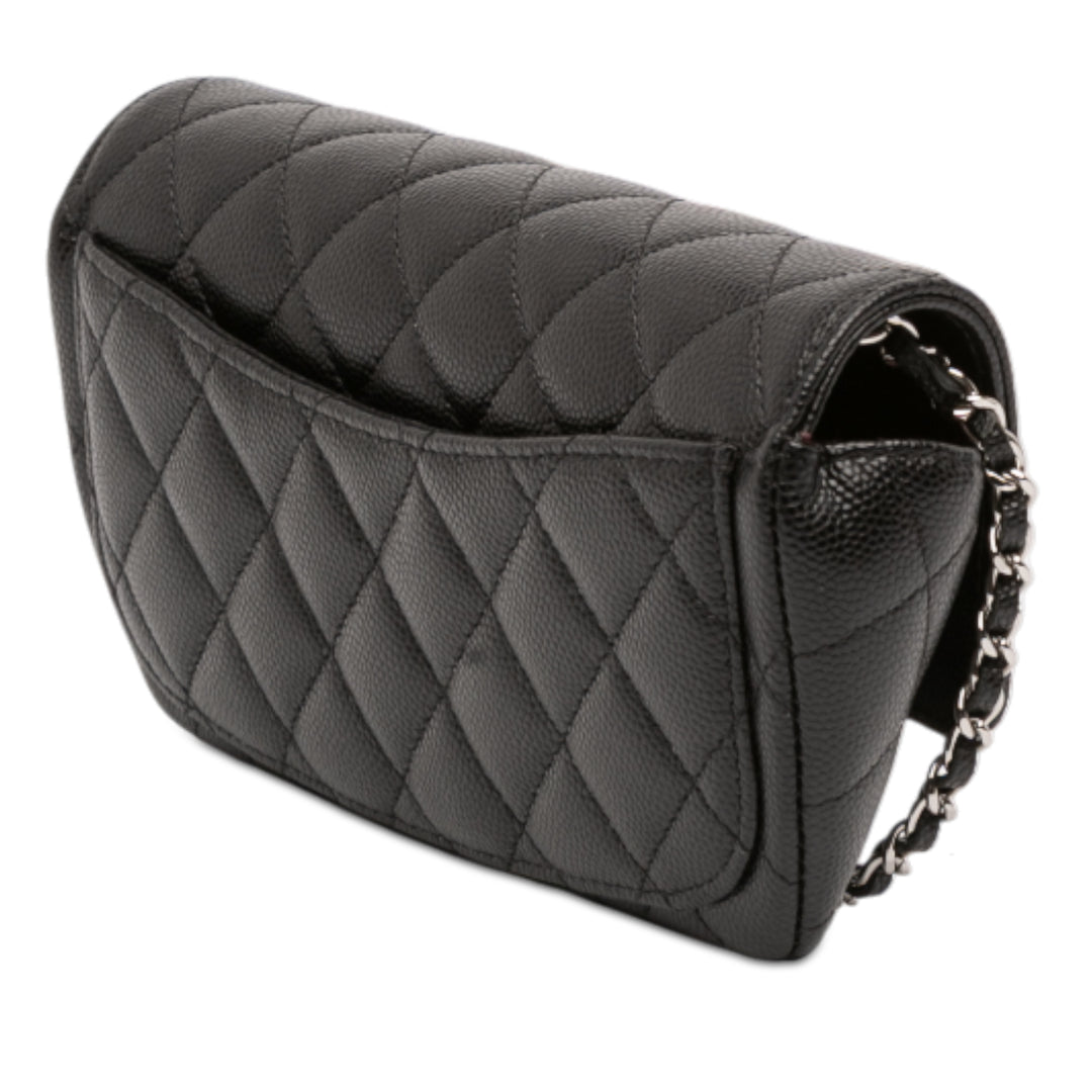 Chanel Matelassé Caviar Sunglasses Étui avec chaîne