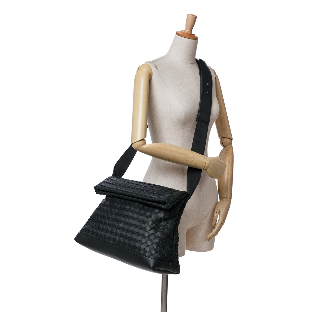 Nappa Intrecciato Fold Over Flap Crossbody Black - Gaby Paris