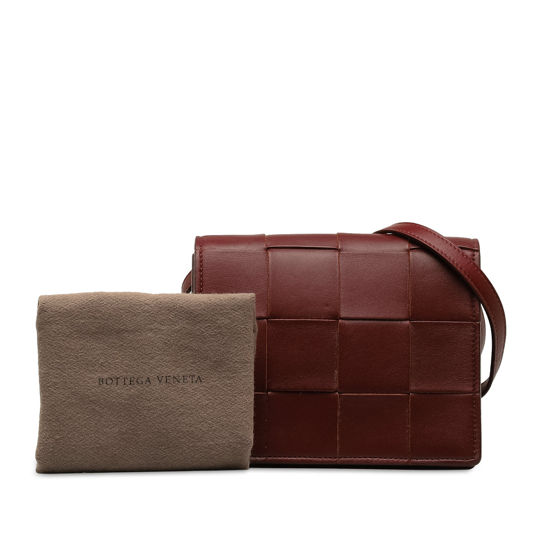 Bottega Veneta Nappa Intrecciato Cassette Sac porté croisé Rouge