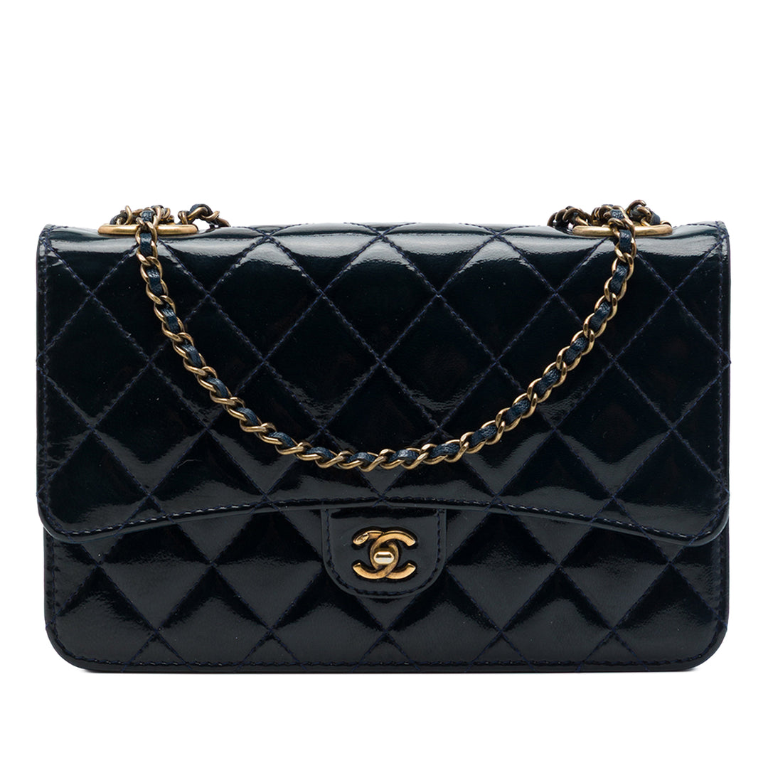 Chanel Matelassé et CC Œillets Wallet on Chain Cuir de chèvre Bleu