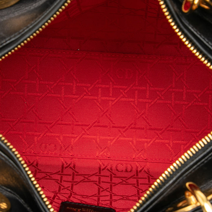 Dior Medium Cuir d’agneau Cannage Lady Dior