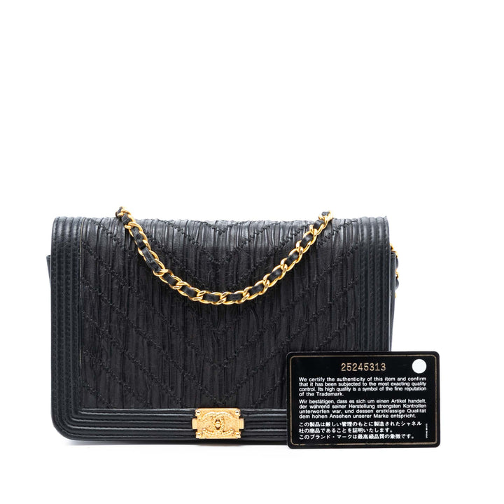 Pleated Froissé Chevron Boy Wallet on Chain Cuir de veau Noir