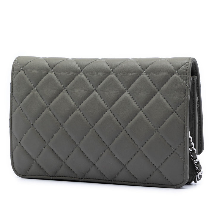 Chanel CC Matelassé Cuir d’agneau Incognito Wallet on Chain