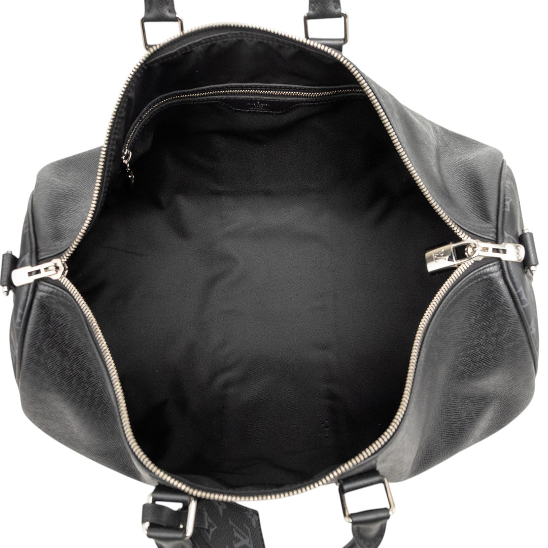 Louis Vuitton Taiga Keepall Bandouliere 50