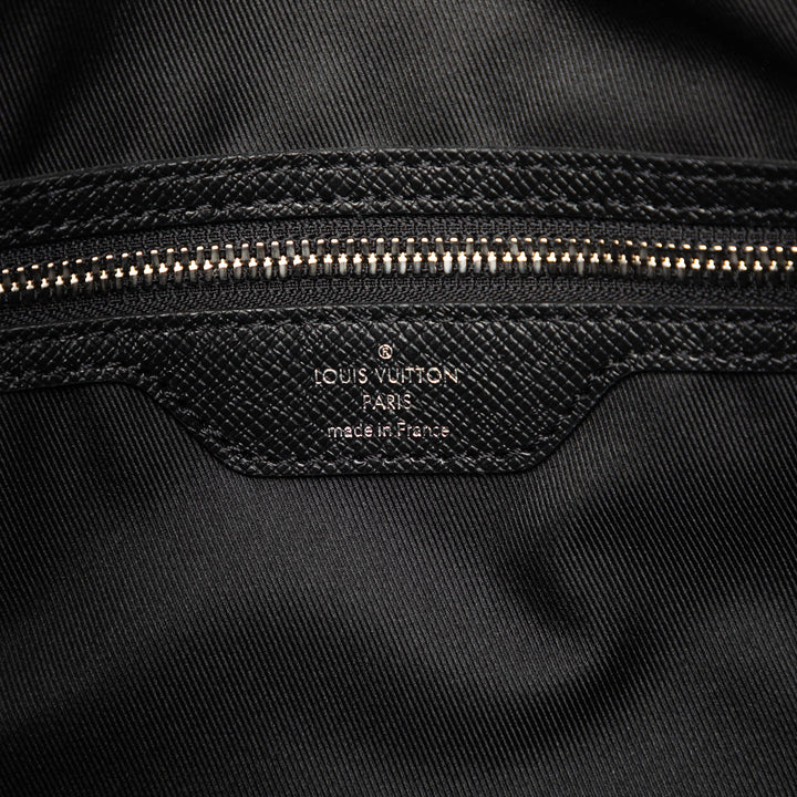 Louis Vuitton Taiga Keepall Bandouliere 50