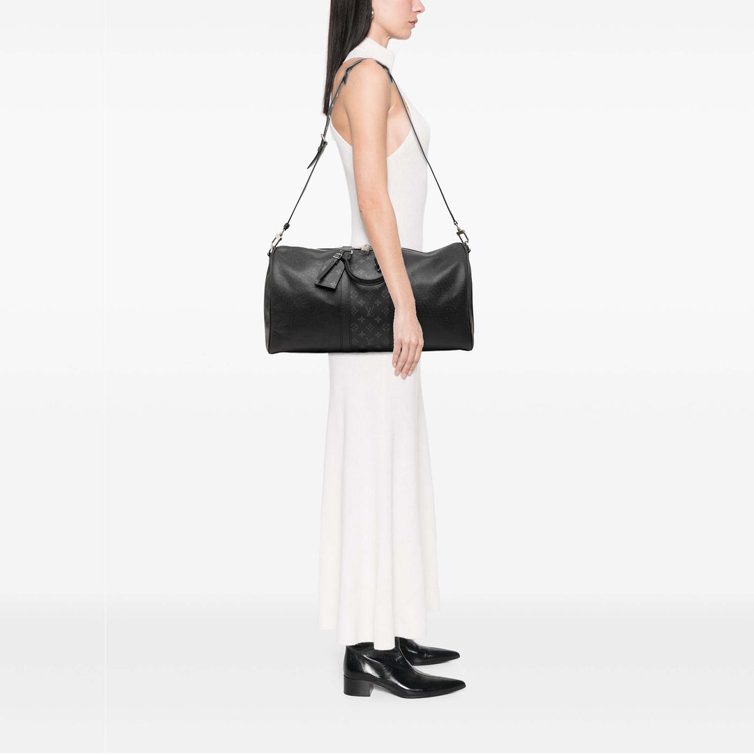 Louis Vuitton Taiga Keepall Bandouliere 50