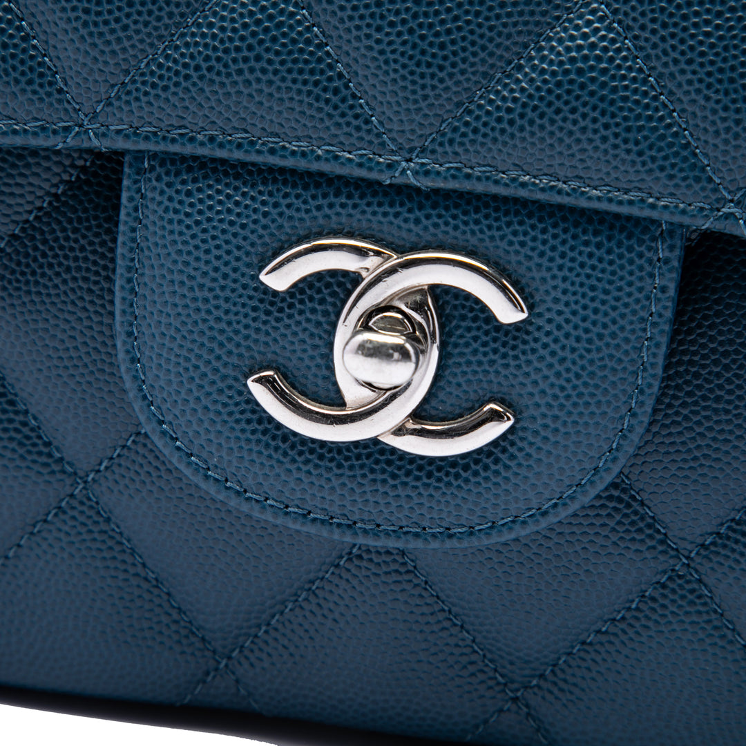 Classic Double rabat Jumbo Cuir caviar Bleu