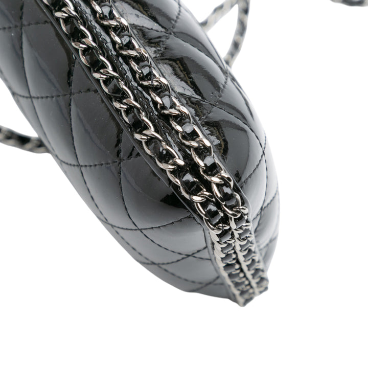 Chanel Quilted Cuir verni Chain Around Pochette Noir