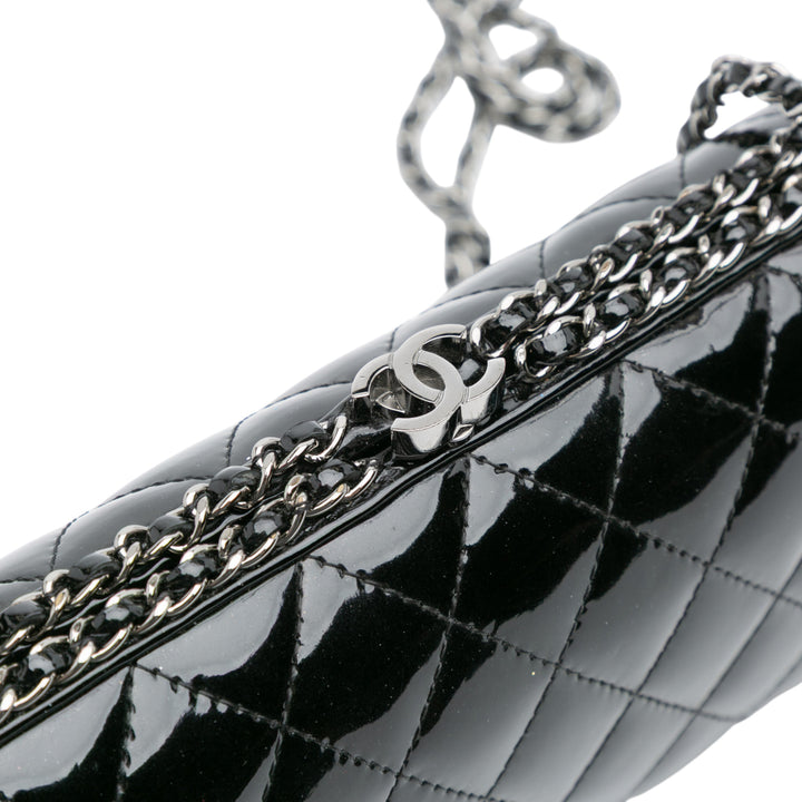 Chanel Quilted Cuir verni Chain Around Pochette Noir