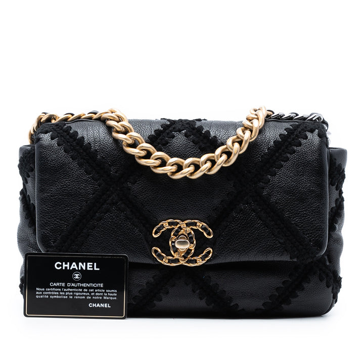 Chanel Medium Crochet Cuir de veau 19 à rabat