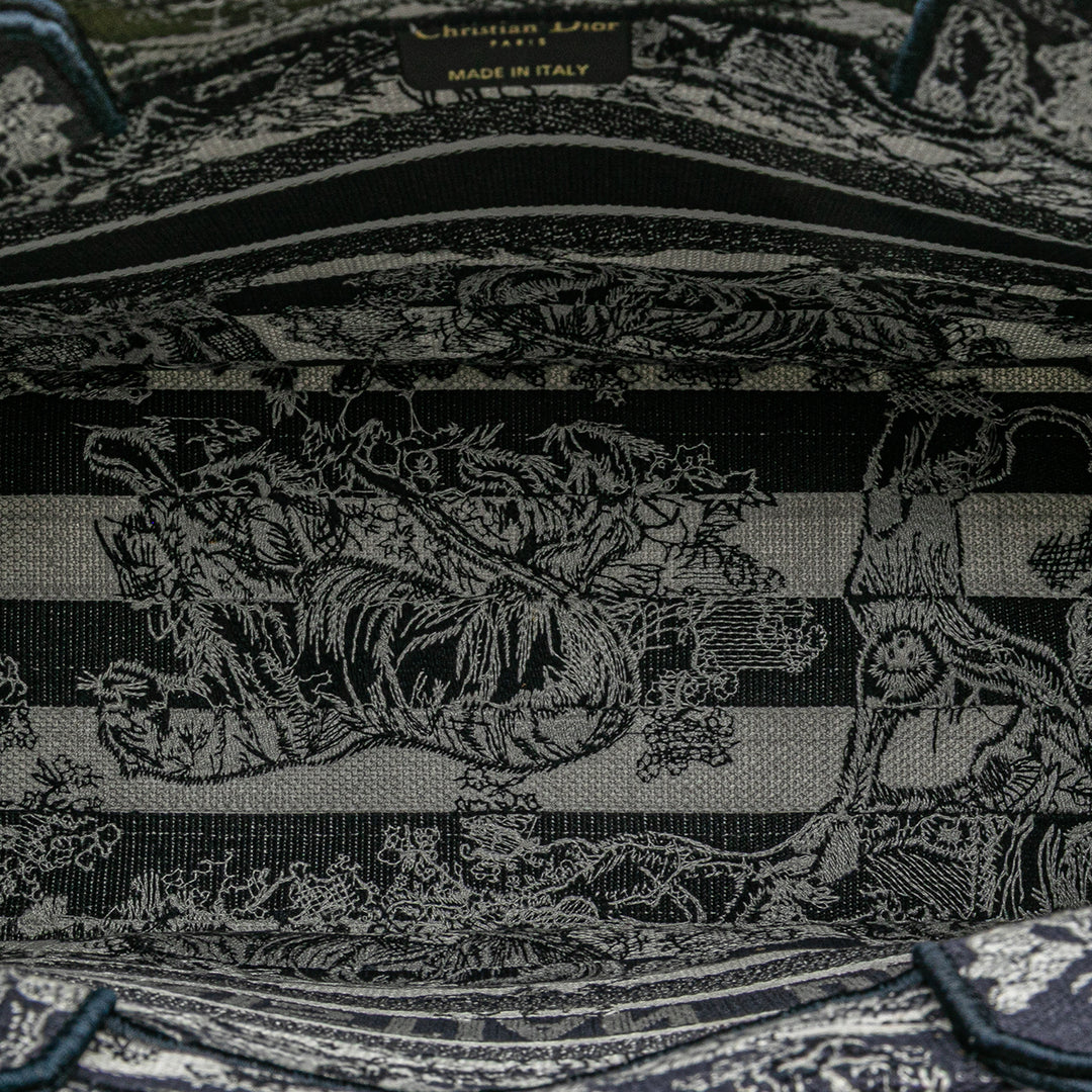 Medium Canvas Embroidered Dioriviera Toile De Jouy Book Tote Blue - Gaby Paris