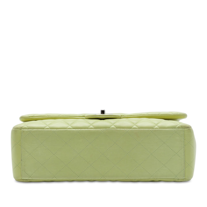Chanel Classic Double rabat Maxi Cuir d'agneau Vert