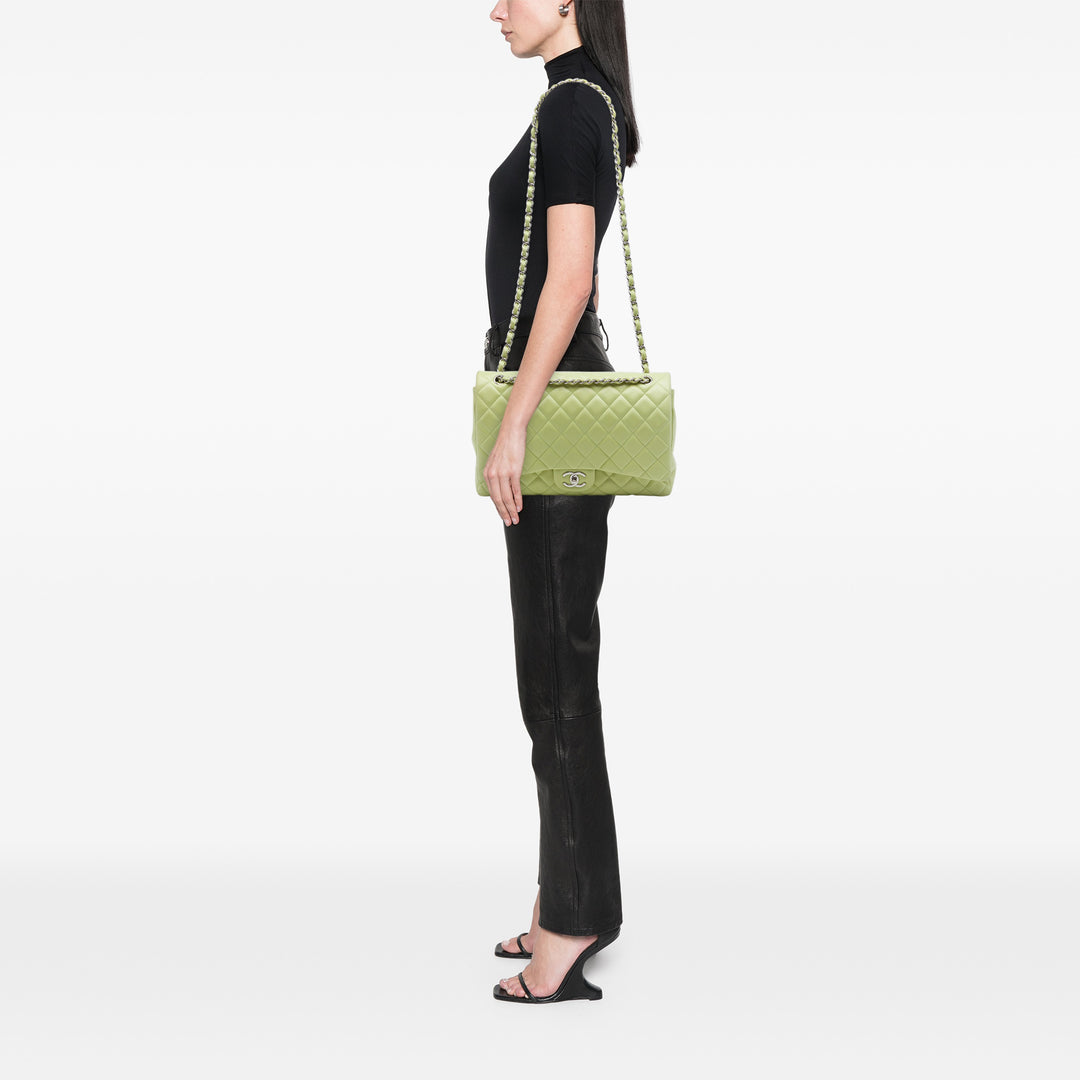 Chanel Classic Double rabat Maxi Cuir d'agneau Vert