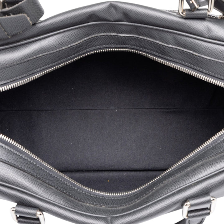 Louis Vuitton Taiga Stanislav Noir – vue 4 – GABY PARIS