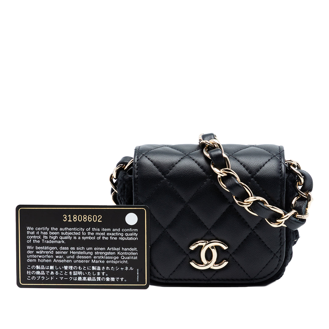 Chanel Mini CC Matelassé Cuir d’agneau Crochet à rabat