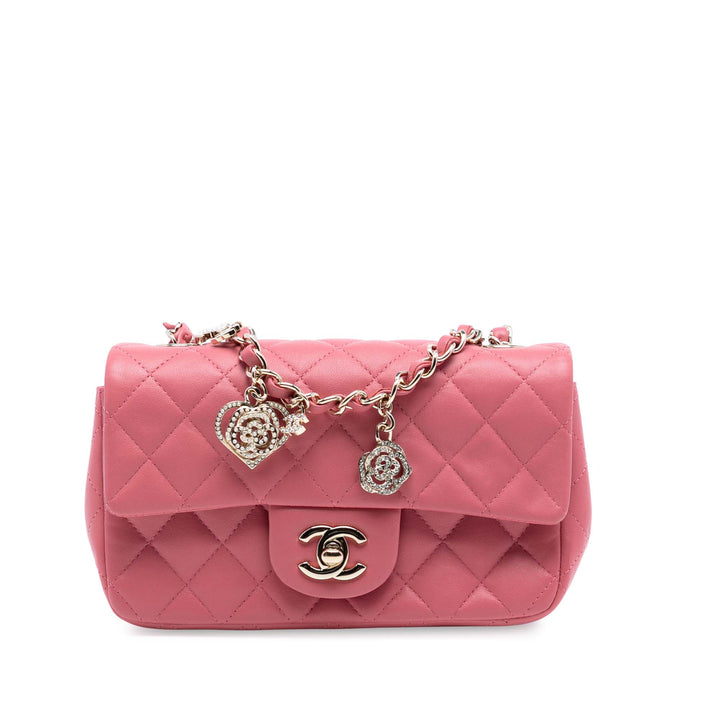 Chanel Mini Rectangular Classic Cuir d’agneau Valentines Heart Charms Simple rabat