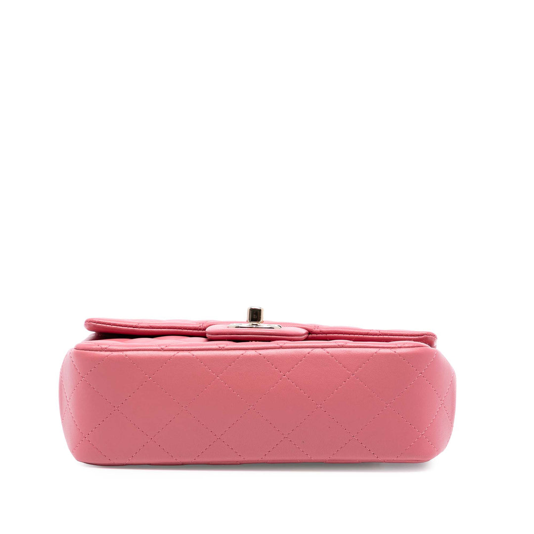 Chanel Mini Rectangular Classic Cuir d’agneau Valentines Heart Charms Simple rabat