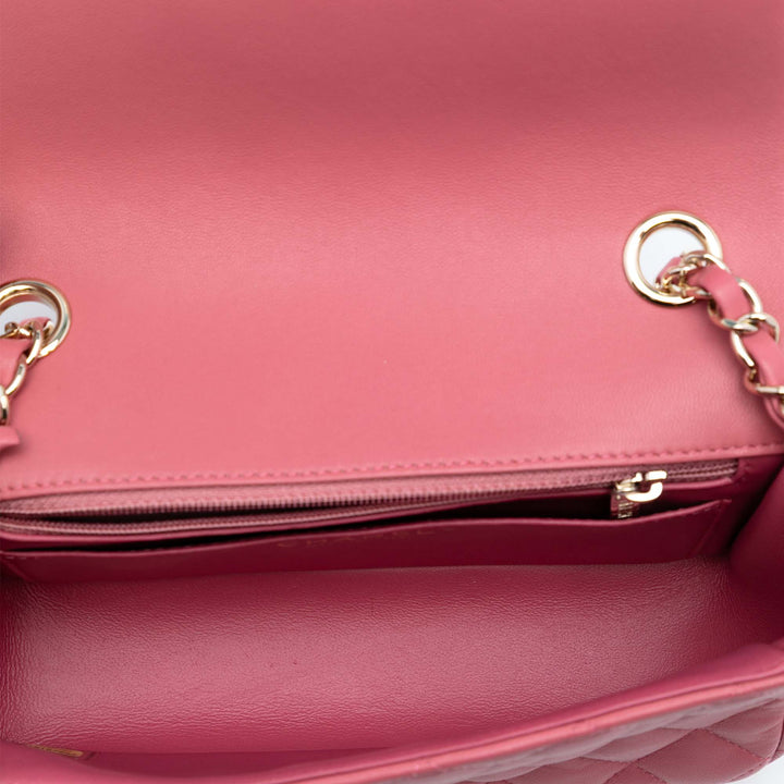 Chanel Mini Rectangular Classic Cuir d’agneau Valentines Heart Charms Simple rabat