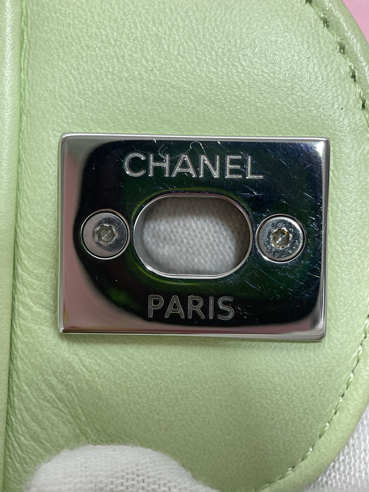 Chanel Small Classic Chevron Cuir d’agneau Double rabat