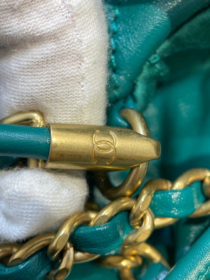 Chanel Mini brillant Cuir de veau 22 Sac à main