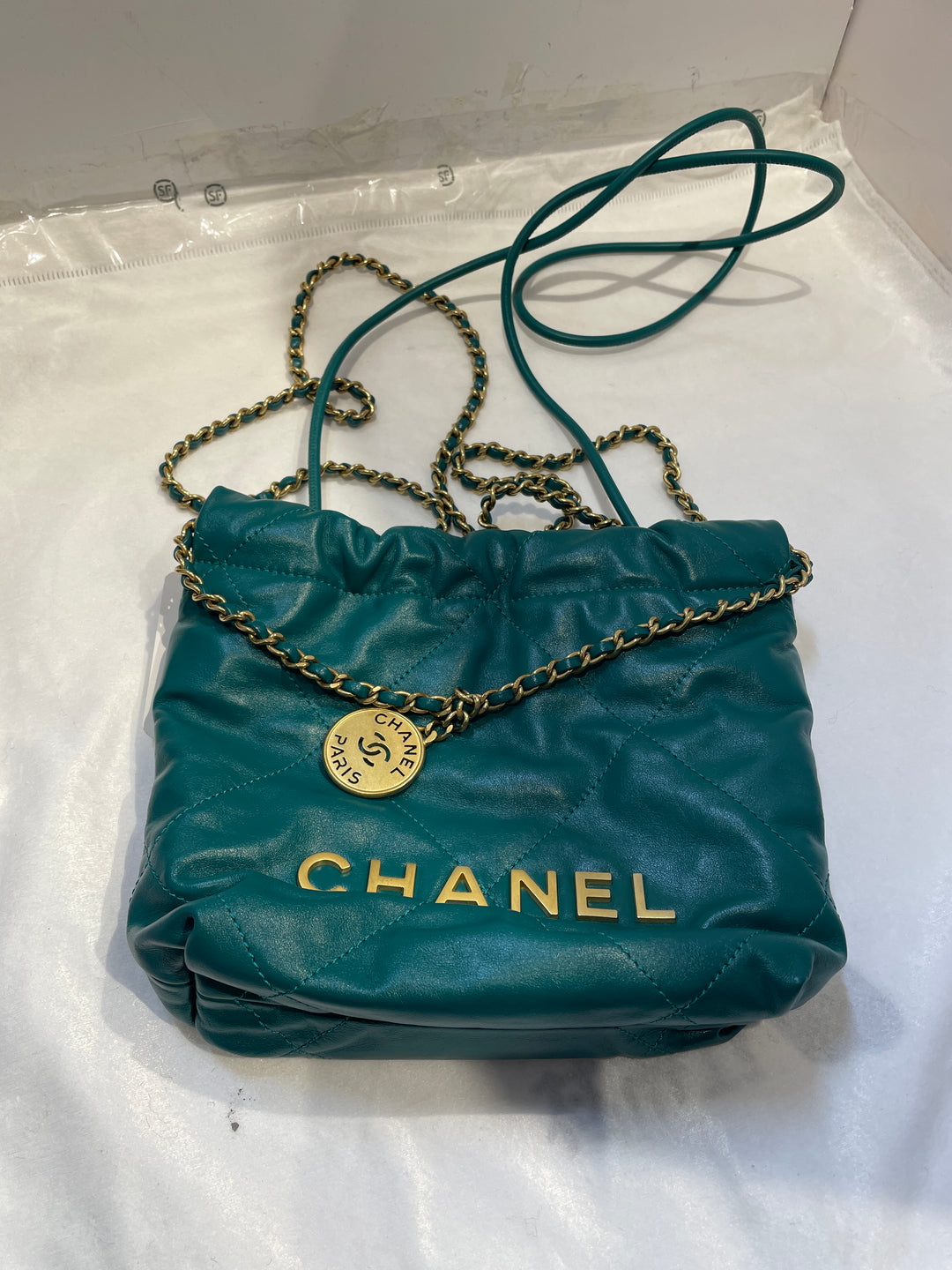 Chanel Mini brillant Cuir de veau 22 Sac à main