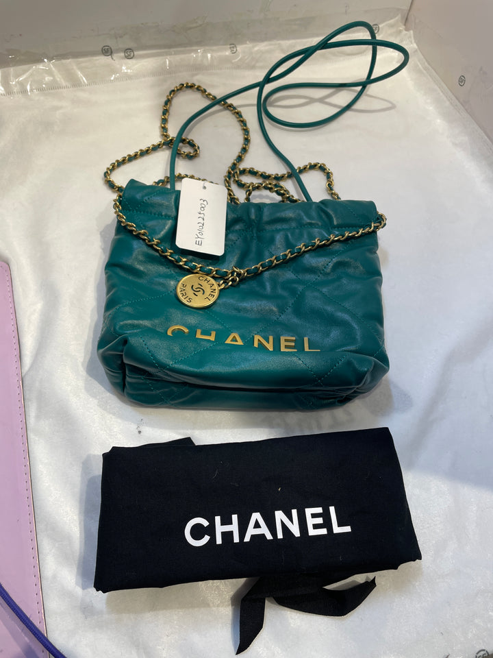 Chanel Mini brillant Cuir de veau 22 Sac à main