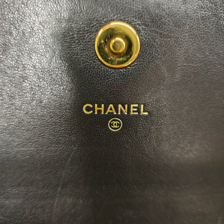 Chanel Paris Moscou Vinyl Moujik Pochette avec chaîne