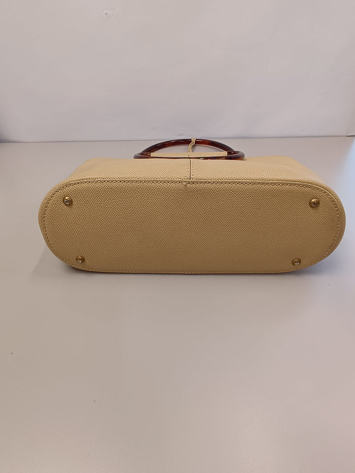 Chanel Cuir de veau grainé Tortoise anse supérieure Cabas