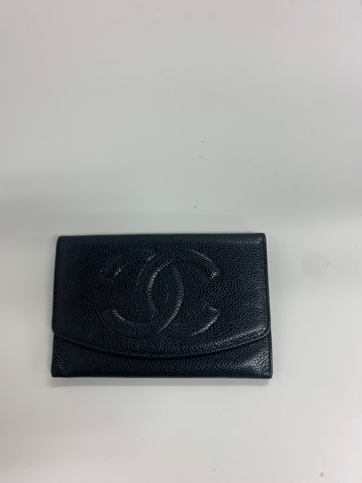 Chanel CC Caviar Trifold Portefeuille