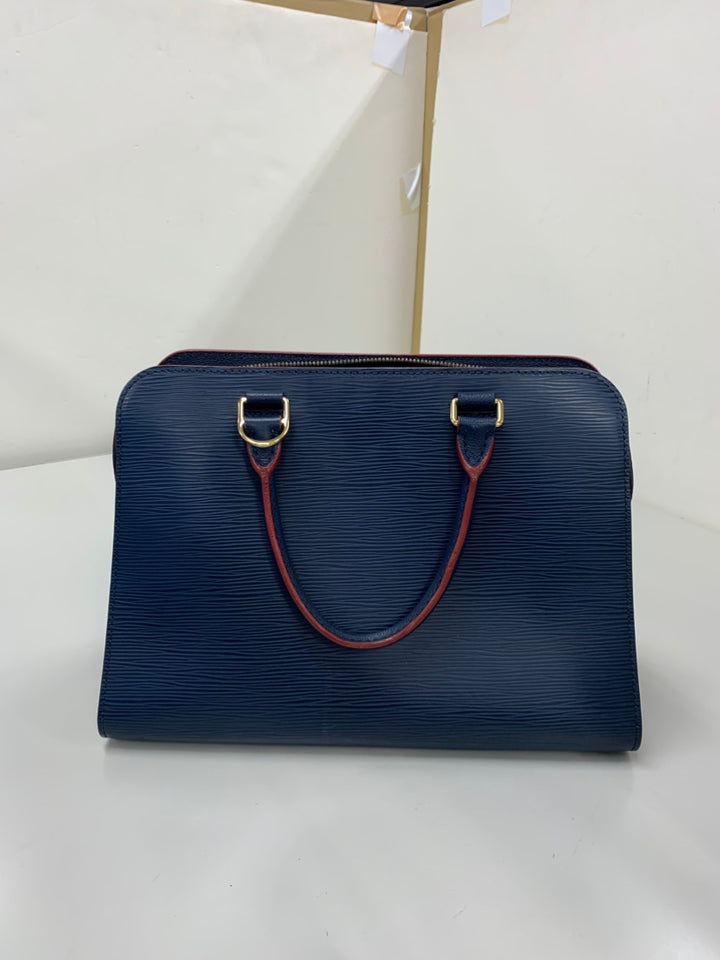 Louis Vuitton Epi Vaneau MM