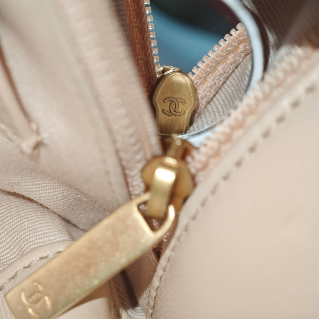 Chanel Matelassé Cuir d’agneau Fancy Jewel Simple rabat