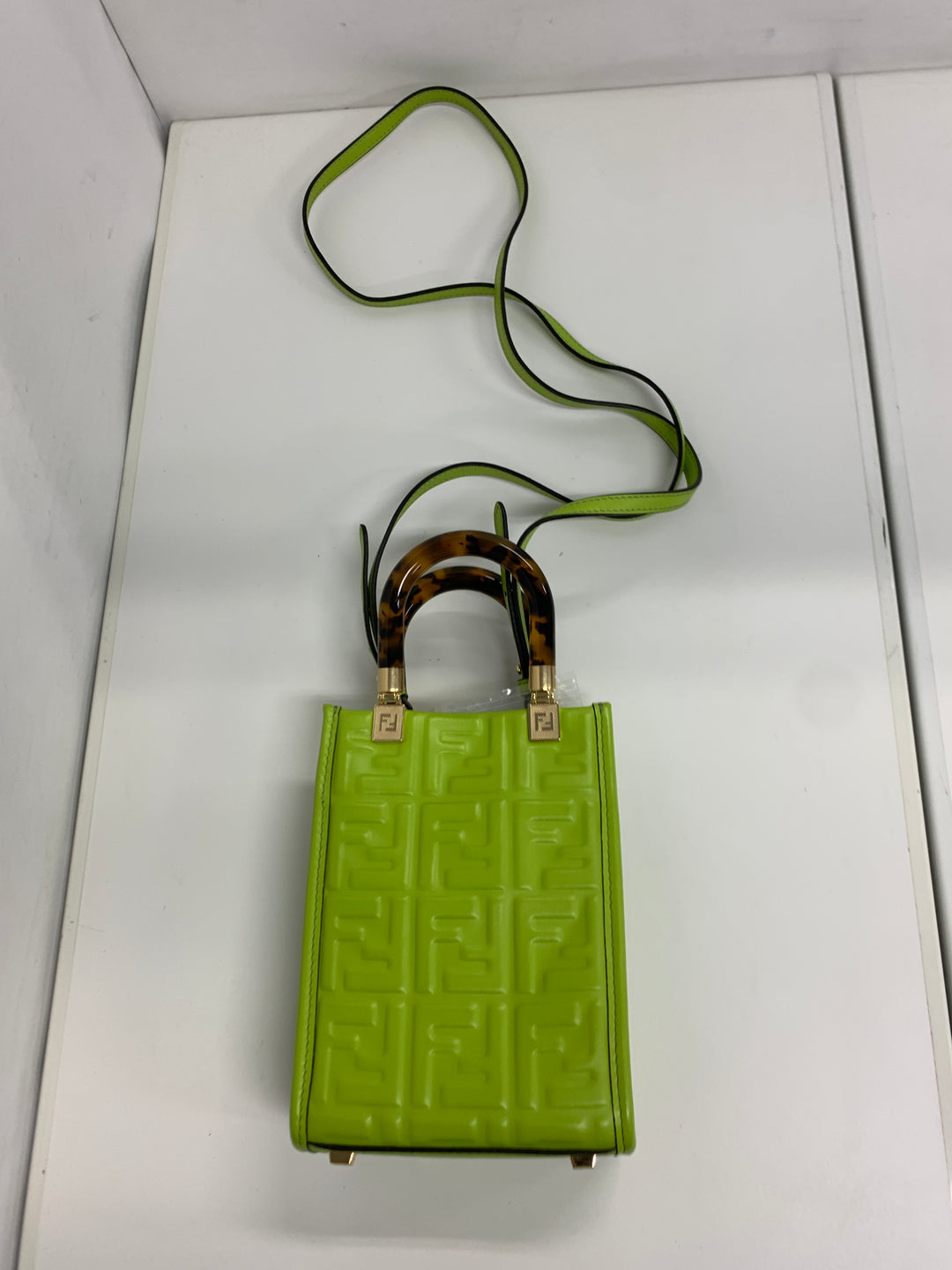 Fendi Mini Zucca embossé Cuir Sunshine Shopper Cabas
